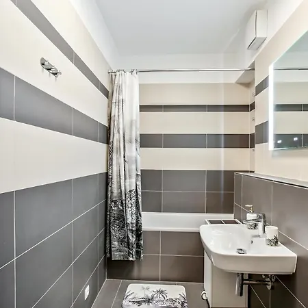 Newly Opened, Designer Opera Apartment Prague Exterior photo